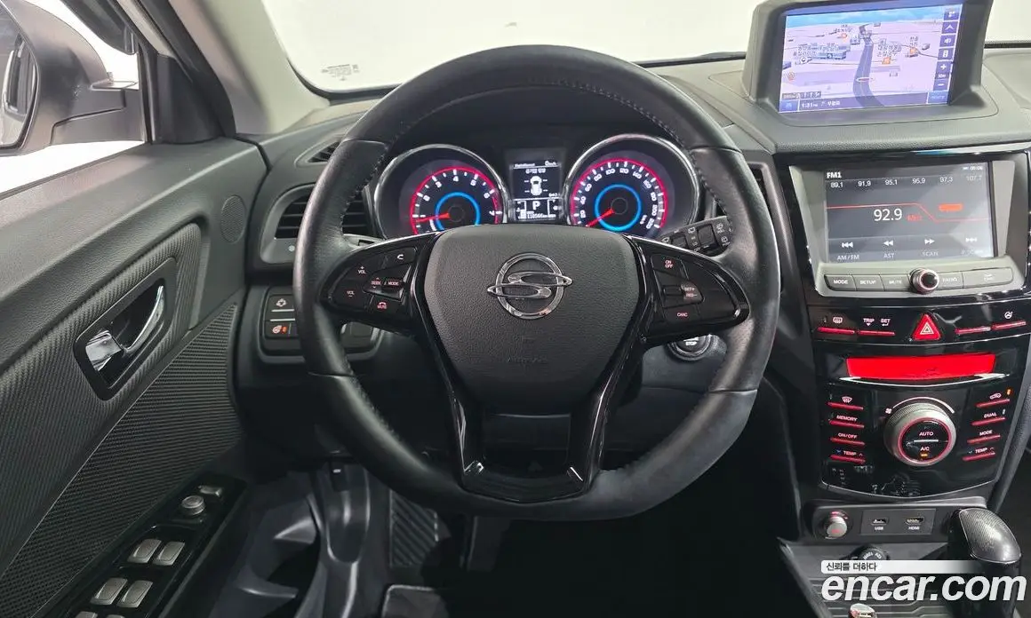 SsangYong TIBOLI 2017 1.6 автомат (гидро), фото 14