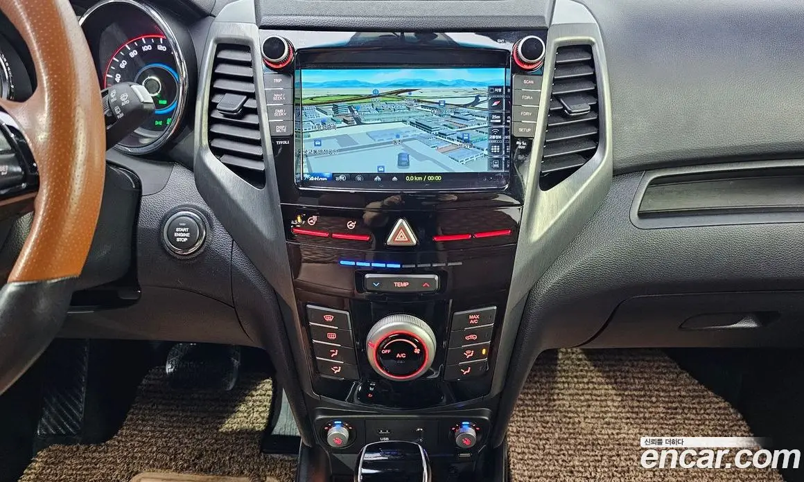 SsangYong TIBOLI 2018 1.6 автомат (гидро), фото 13