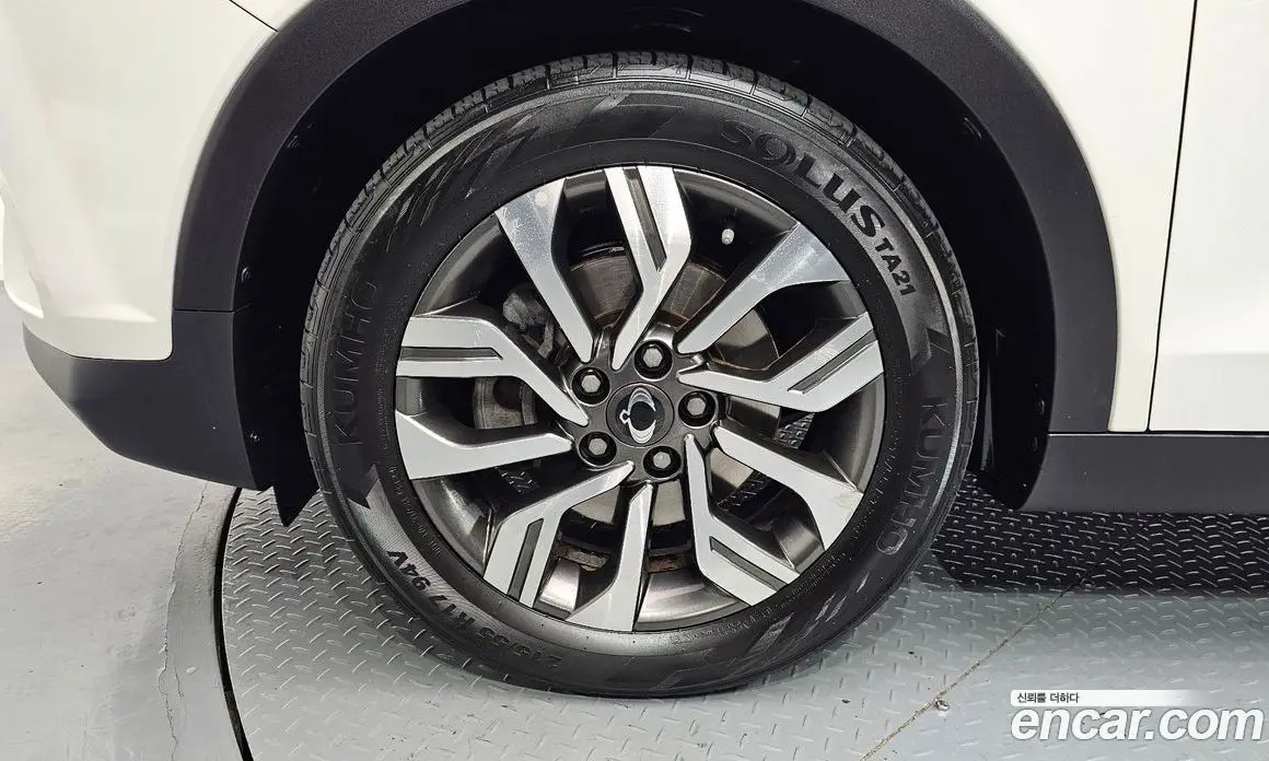 SsangYong TIBOLI 2018 1.6 автомат (гидро), фото 5