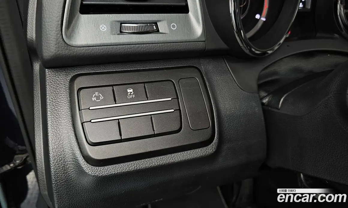 SsangYong TIBOLI 2018 1.6 автомат (гидро), фото 20