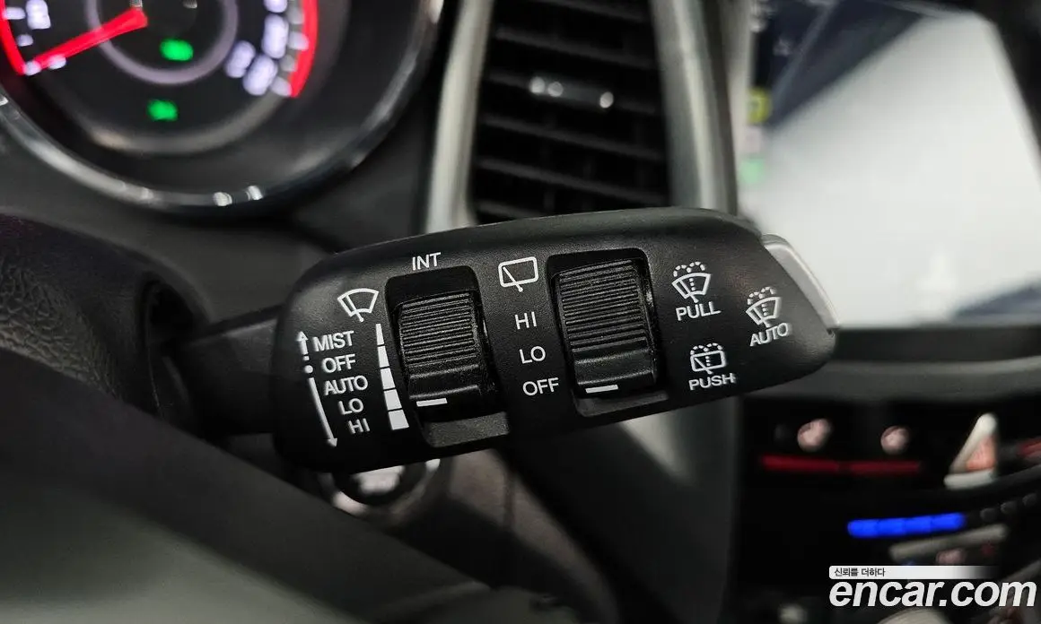 SsangYong TIBOLI 2018 1.6 автомат (гидро), фото 30