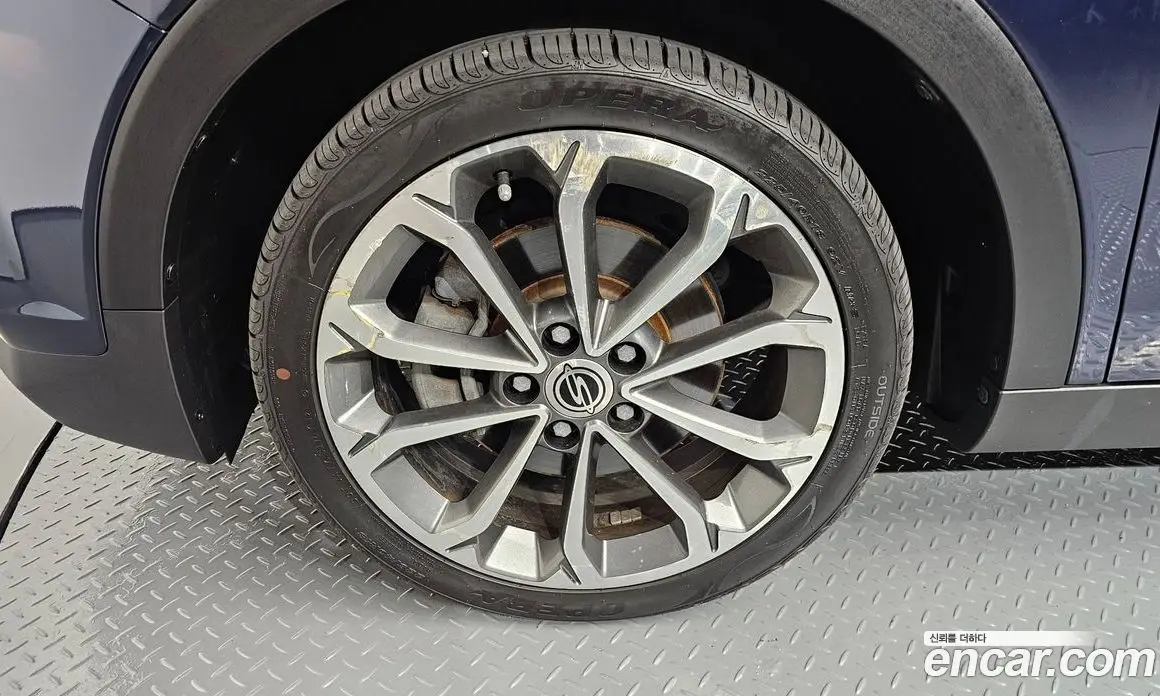 SsangYong TIBOLI 2018 1.6 автомат (гидро), фото 5