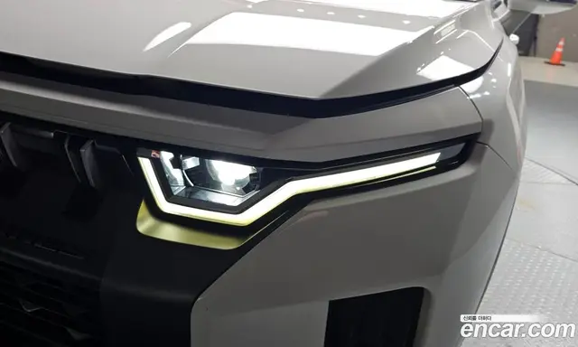 SsangYong Torres 2023 1.5 автомат (гидро), миниатюра 8