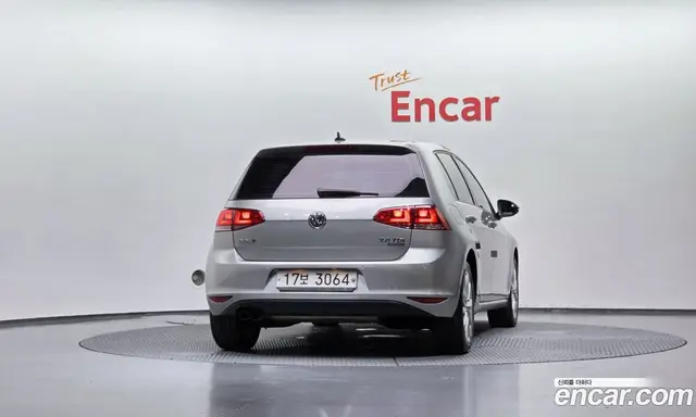 Volkswagen Golf 2014 2.0 автомат (гидро), миниатюра 4