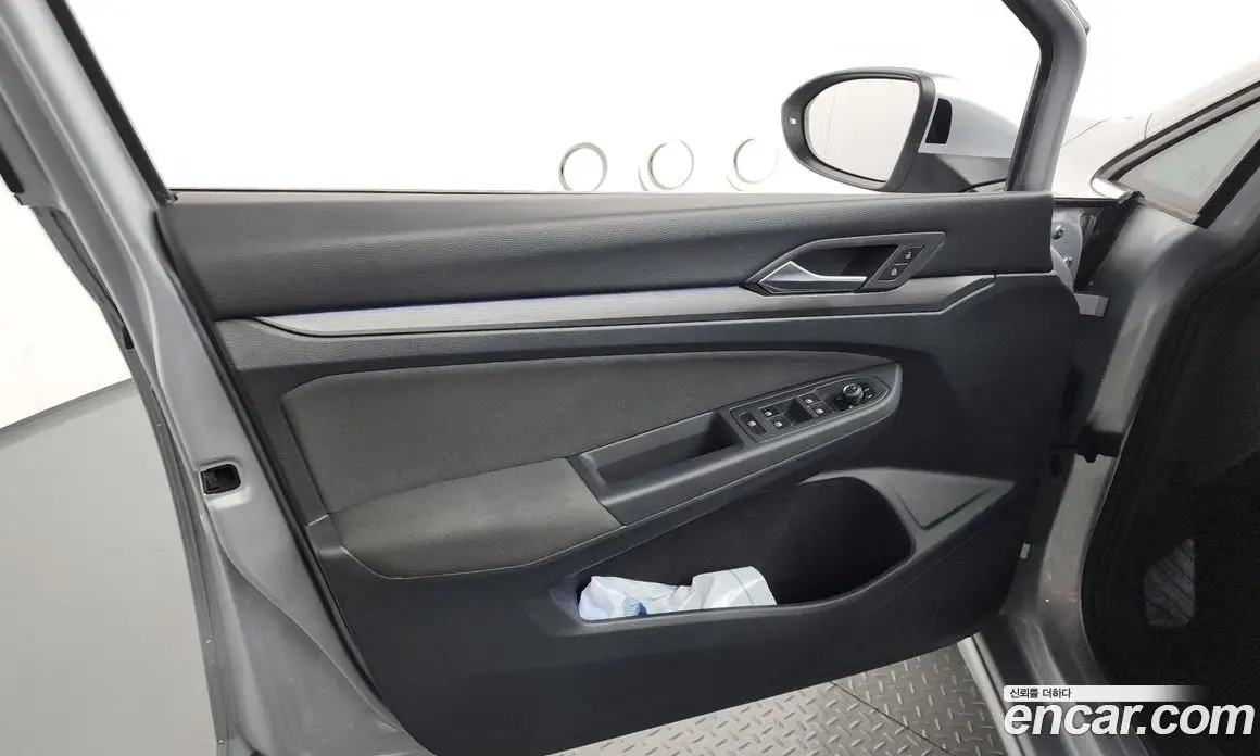 Volkswagen Golf 2022 2.0 автомат (гидро), фото 14