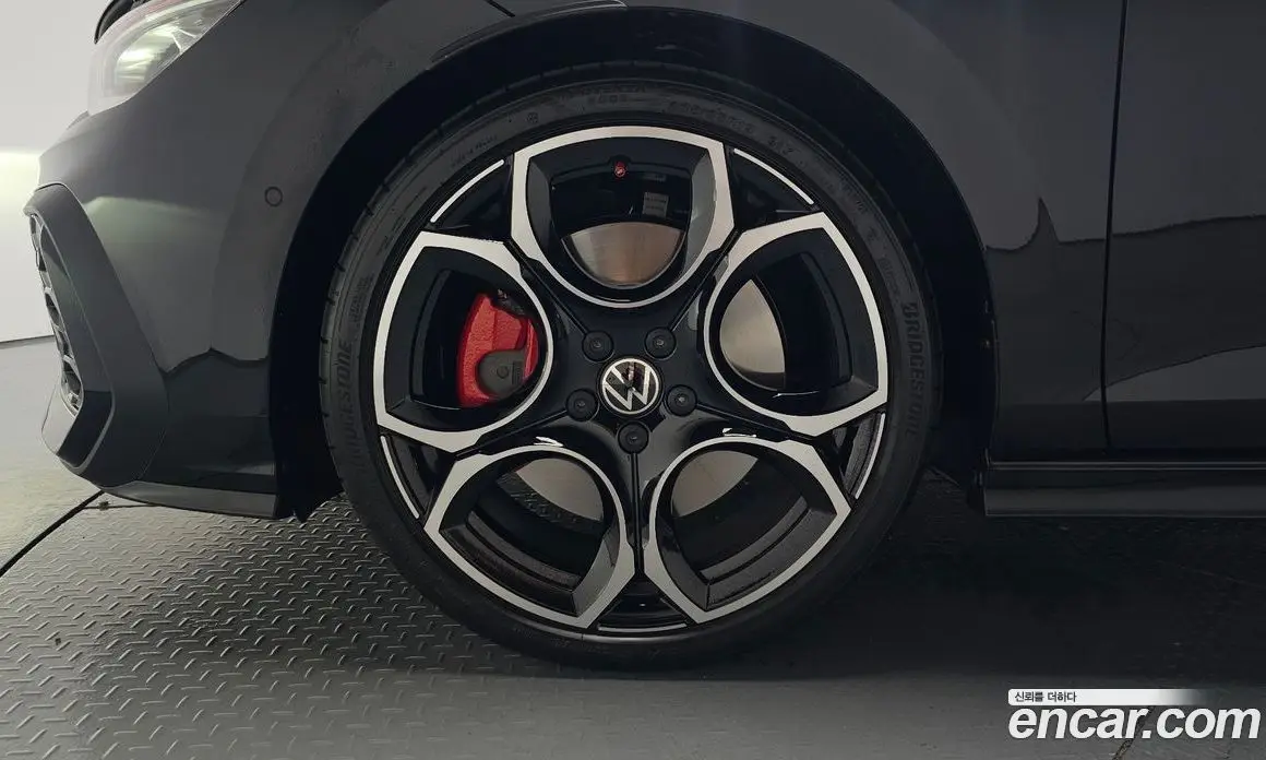 Volkswagen Golf 2026 2.0 автомат (гидро), фото 4