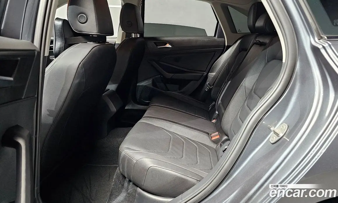 Volkswagen Jetta 2022 1.5 автомат (гидро), фото 16