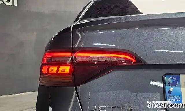 Volkswagen Jetta 2022 1.5 автомат (гидро), миниатюра 9