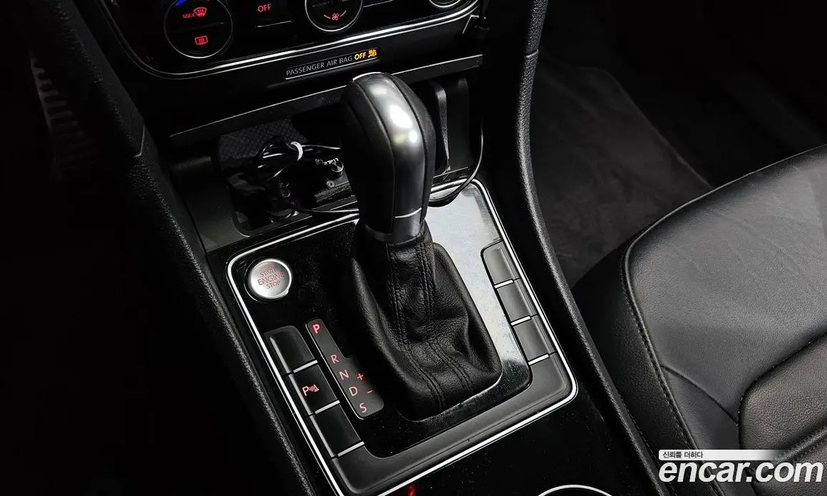 Volkswagen Passat 2016 1.8 автомат (гидро), фото 11