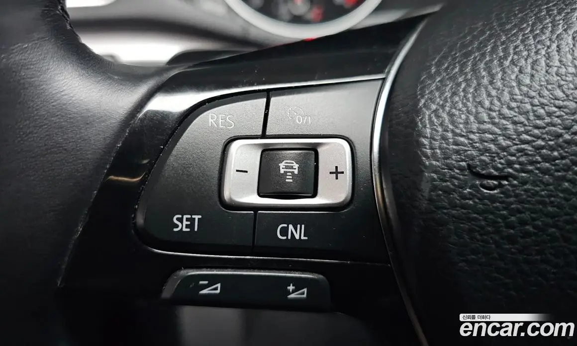 Volkswagen Passat 2016 1.8 автомат (гидро), фото 37