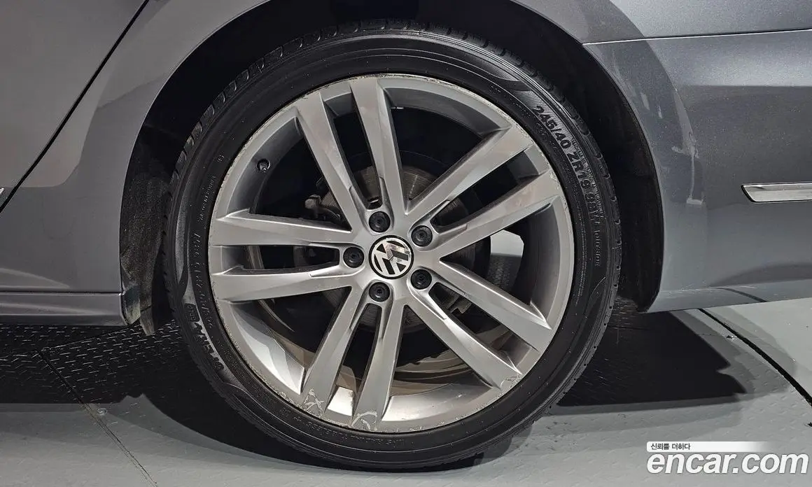 Volkswagen Passat 2016 1.8 автомат (гидро), фото 6