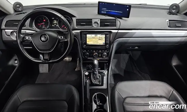 Volkswagen Passat 2016 1.8 автомат (гидро), миниатюра 9