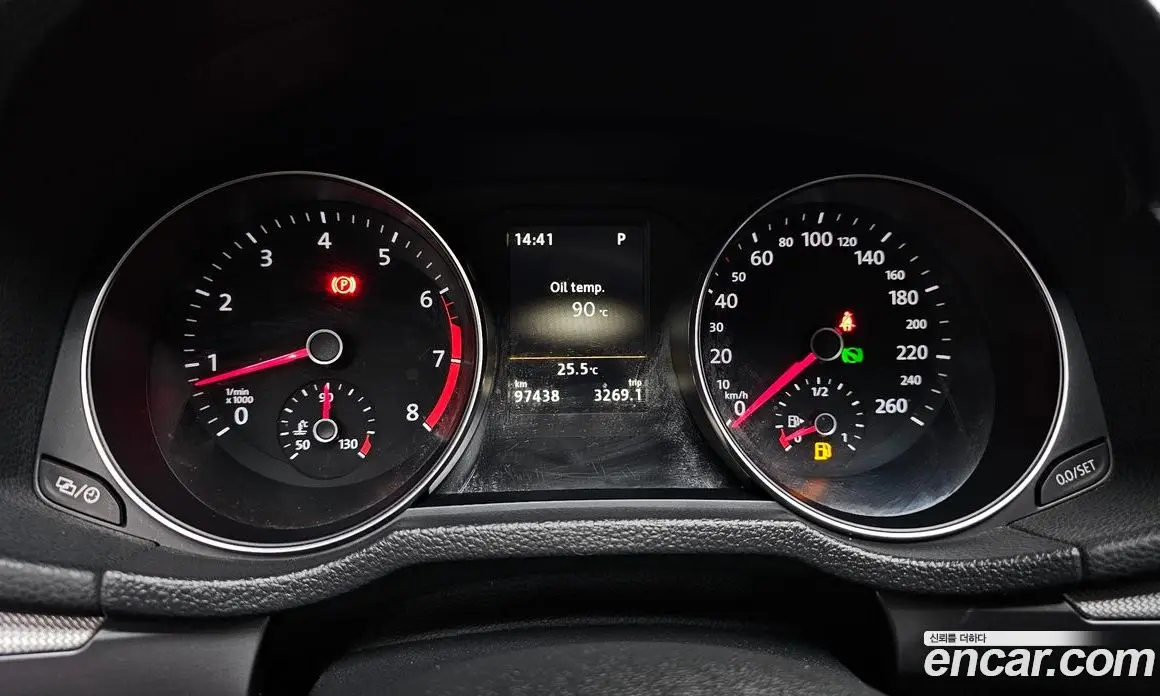 Volkswagen Passat 2016 1.8 автомат (гидро), фото 10