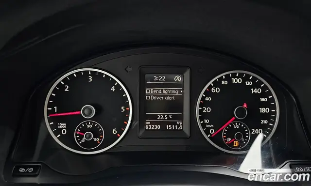 Volkswagen Tiguan 2015 2.0 автомат (гидро), миниатюра 8