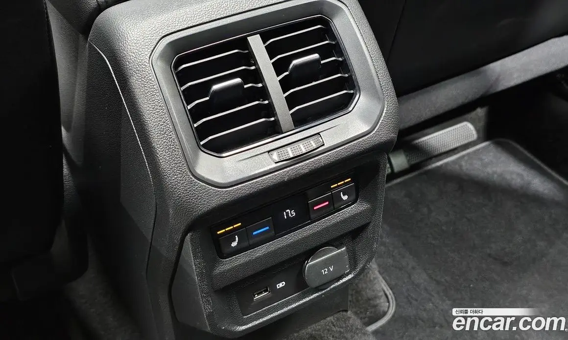 Volkswagen Tiguan 2018 2.0 автомат (гидро), фото 20