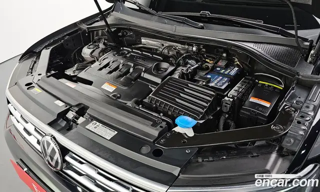 Volkswagen Tiguan 2018 2.0 автомат (гидро), миниатюра 6