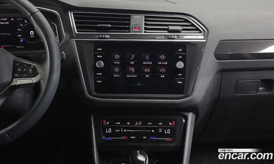 Volkswagen Tiguan 2021 2.0 автомат (гидро), фото 12