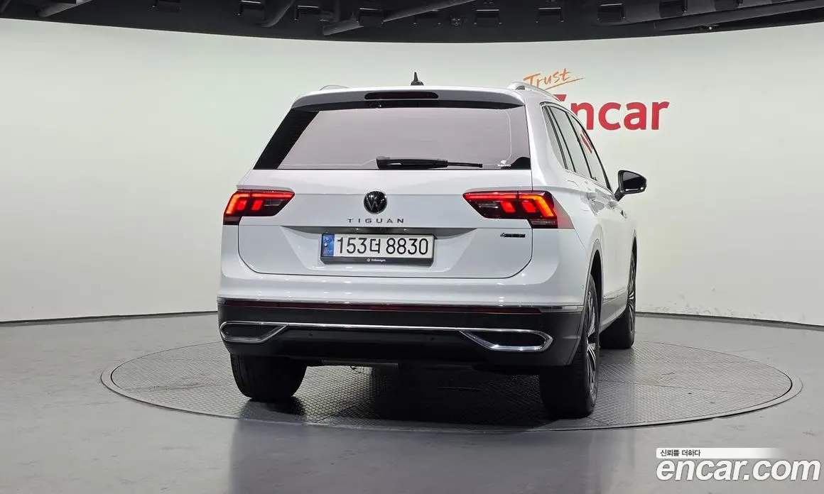 Volkswagen Tiguan 2021 2.0 автомат (гидро), фото 4