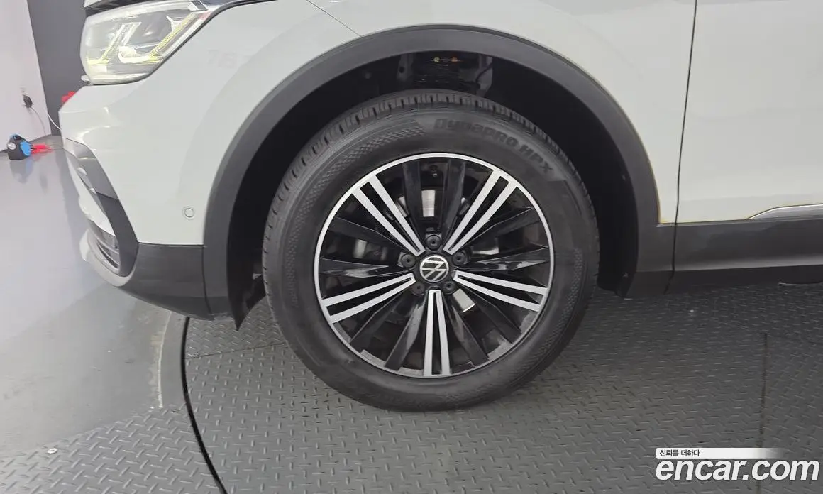 Volkswagen Tiguan 2021 2.0 автомат (гидро), фото 5