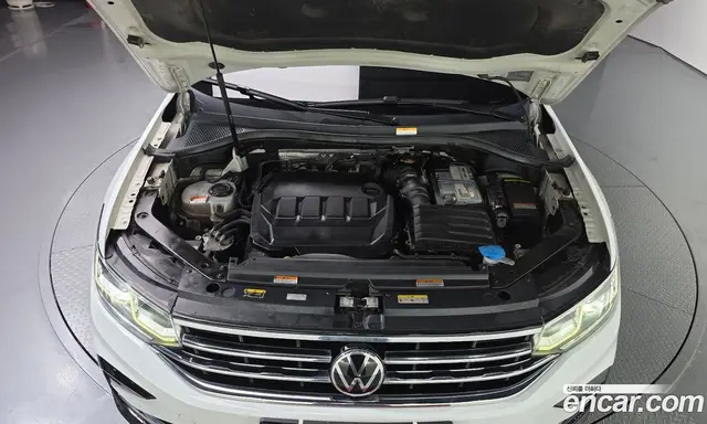 Volkswagen Tiguan 2021 2.0 автомат (гидро), миниатюра 6