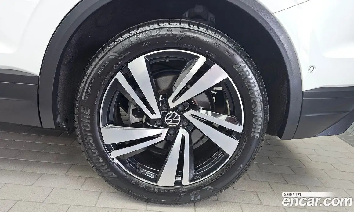 Volkswagen Touareg 2023 3.0 автомат (гидро), фото 5