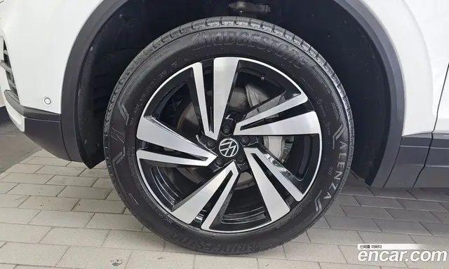Volkswagen Touareg 2023 3.0 автомат (гидро), миниатюра 7