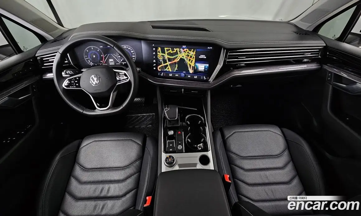 Volkswagen Touareg 2023 3.0 автомат (гидро), фото 10
