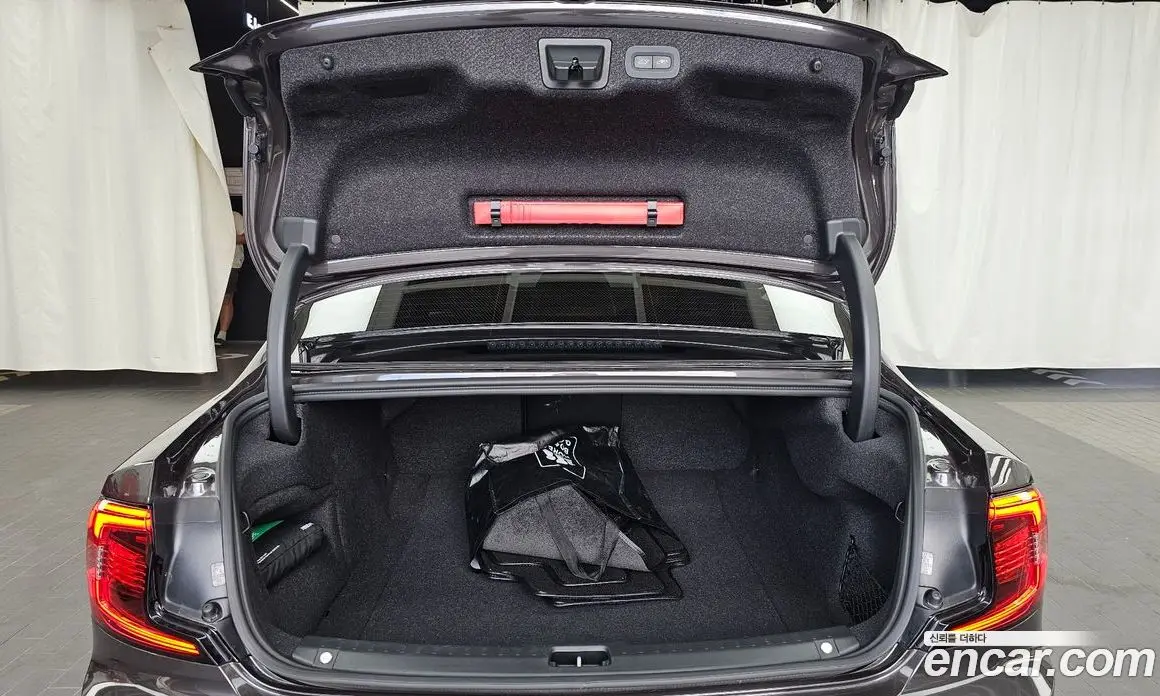 Volvo S90 2021 2.0 автомат (гидро), фото 26