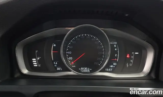 Volvo V60 2015 2.5 автомат (гидро), миниатюра 8