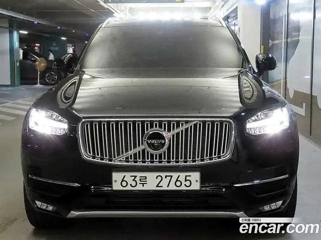 Volvo XC90 2019 2.0 автомат (гидро), миниатюра 2