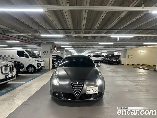 Alfa Romeo Giulietta 2012 1.7 механика, миниатюра 2