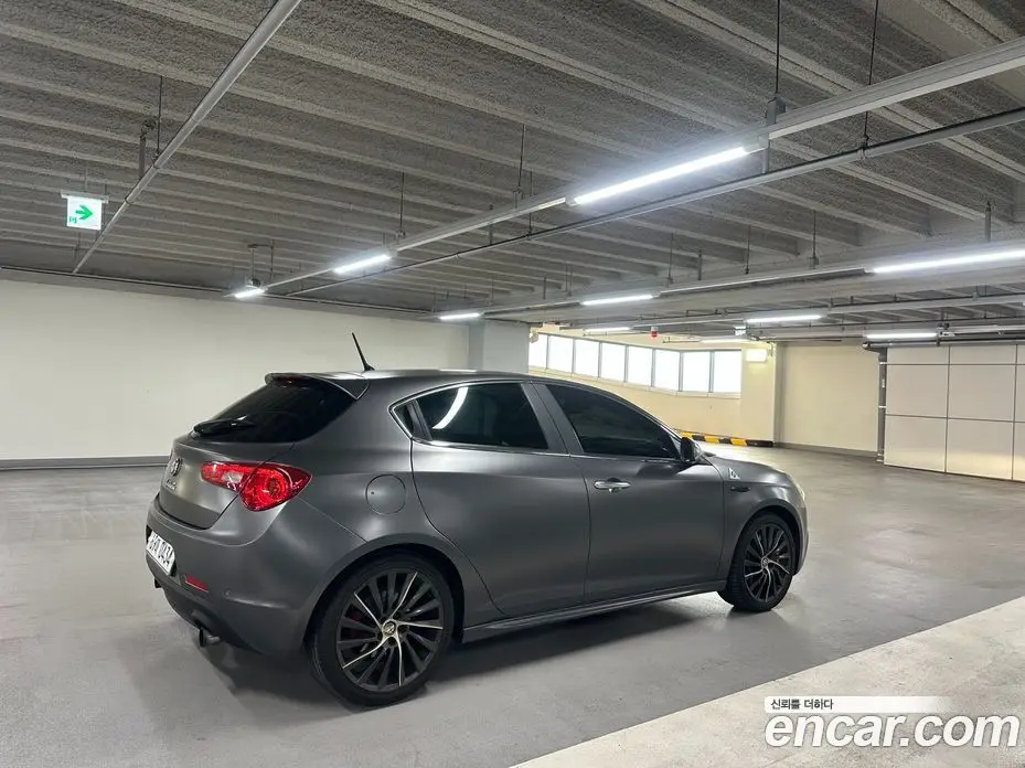 Alfa Romeo Giulietta 2012 1.7 механика, фото 4