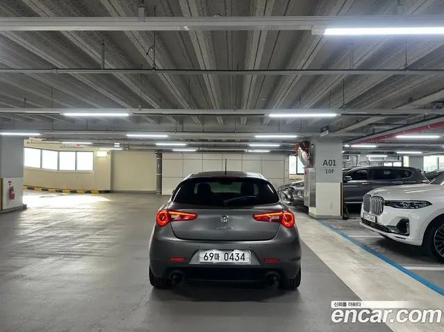 Alfa Romeo Giulietta 2012 1.7 механика, миниатюра 5