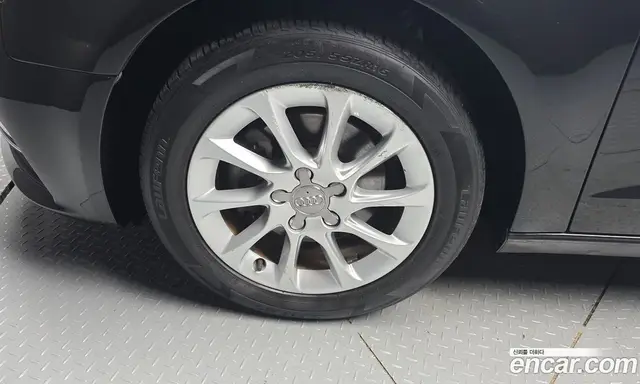 Audi A3 2015 1.6 автомат (гидро), миниатюра 5 Audi A3 2015 1.6 автомат (гидро), миниатюра 5