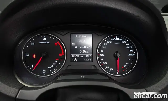 Audi A3 2015 1.6 автомат (гидро), миниатюра 8 Audi A3 2015 1.6 автомат (гидро), миниатюра 8
