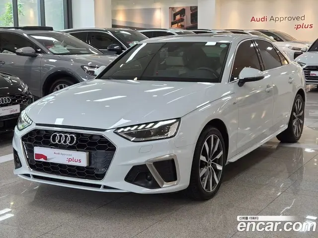 Audi A4, 2023, 21 436 км