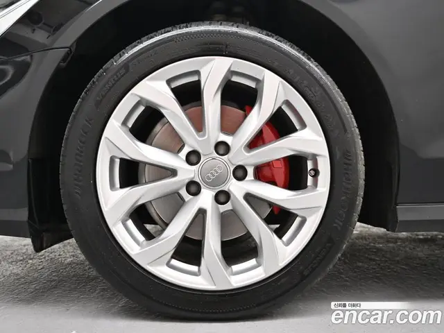 Audi A6 2016 2.0 автомат (гидро), миниатюра 5