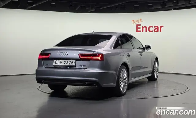 Audi A6 2018 2.0 автомат (гидро), миниатюра 2