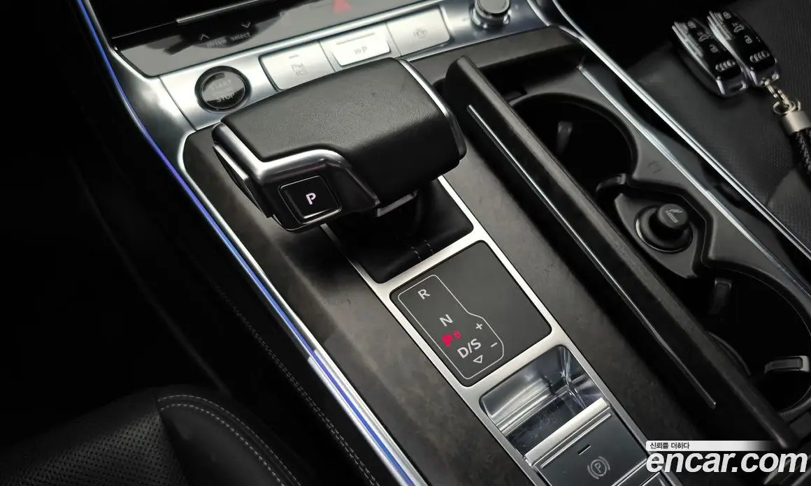 Audi A6 2021 3.0 автомат (гидро), фото 12