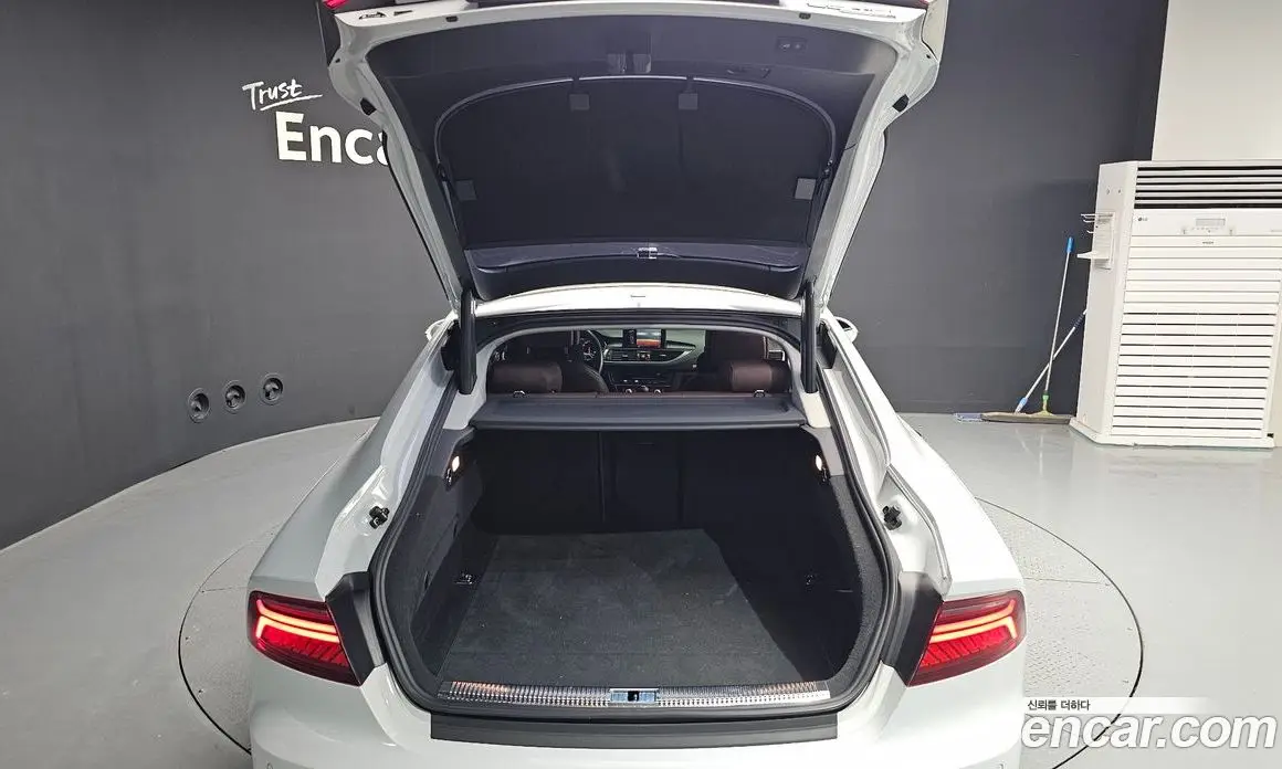 Audi A7 2015 3.0 автомат (гидро), фото 20