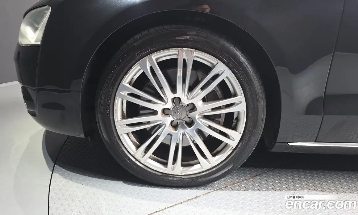 Audi A8 2012 4.2 автомат (гидро), фото 5