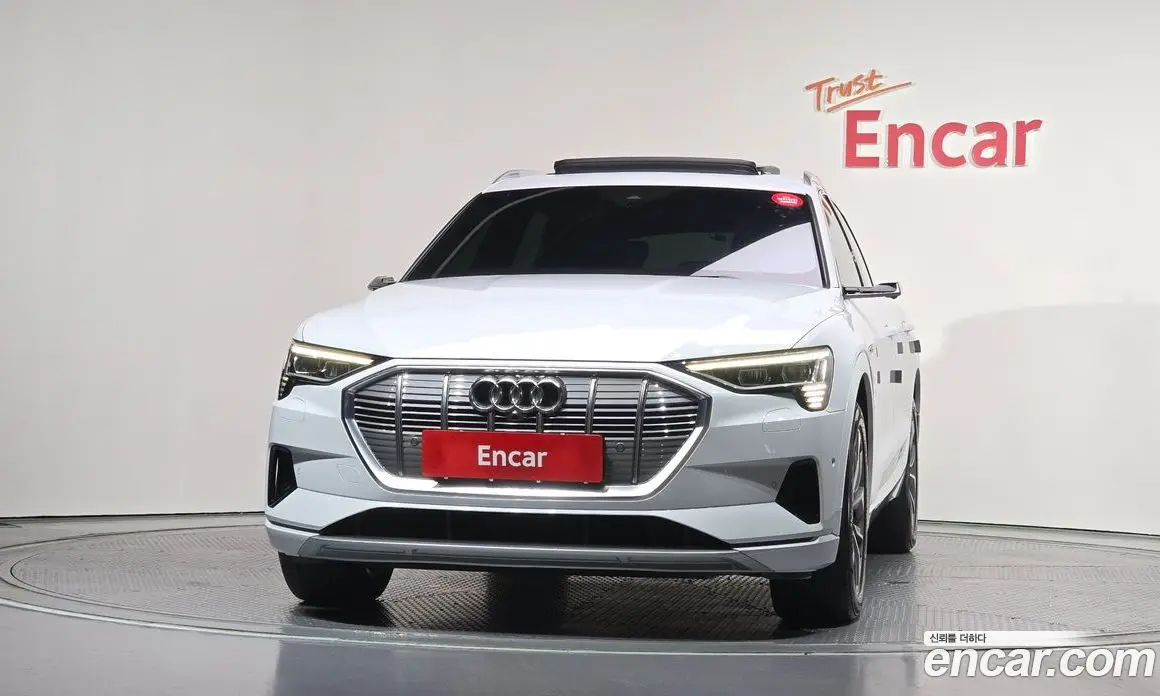 Audi e-tron 2020 0.2 автомат (гидро), фото 3