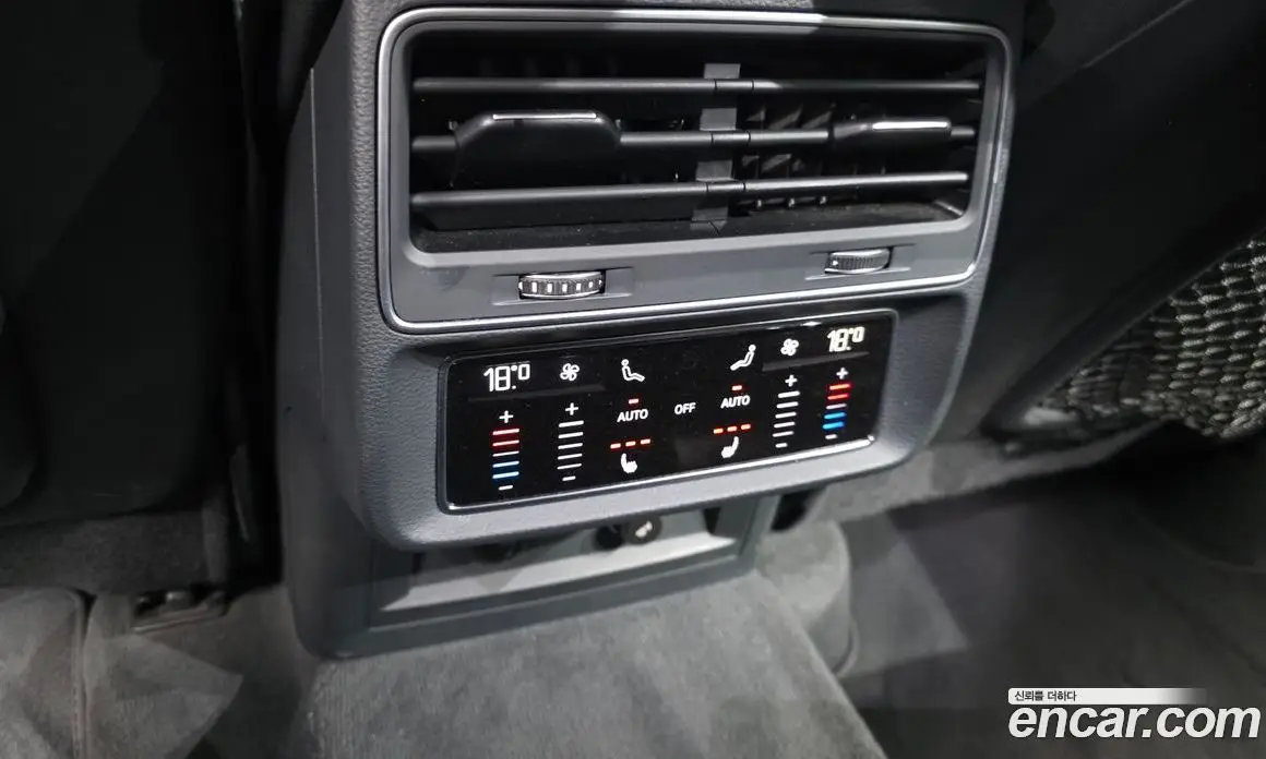 Audi Q7 2021 3.0 автомат (гидро), фото 18