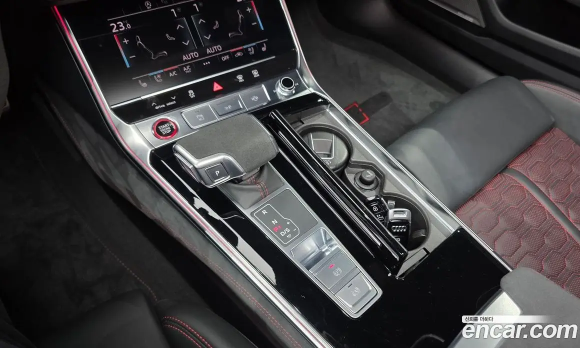 Audi RS6 2025 4.0 автомат (гидро), фото 12