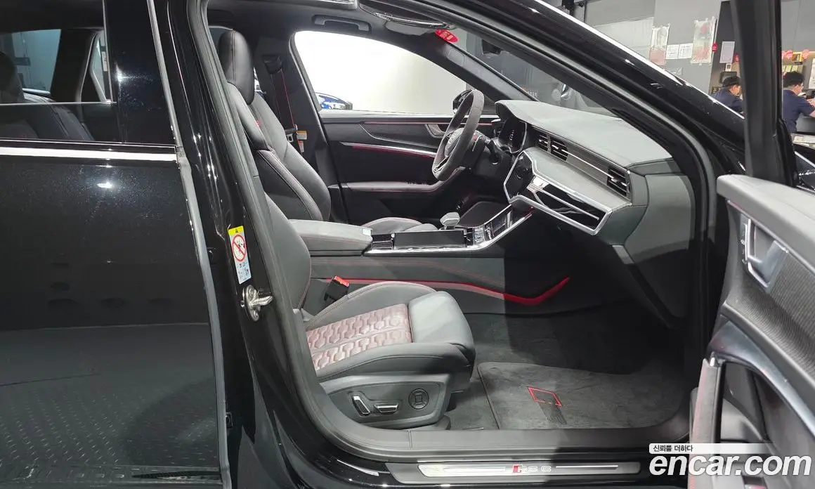 Audi RS6 2025 4.0 автомат (гидро), фото 16