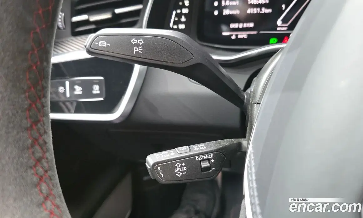 Audi RS6 2025 4.0 автомат (гидро), фото 24