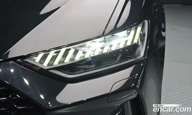 Audi RS6 2025 4.0 автомат (гидро), миниатюра 8