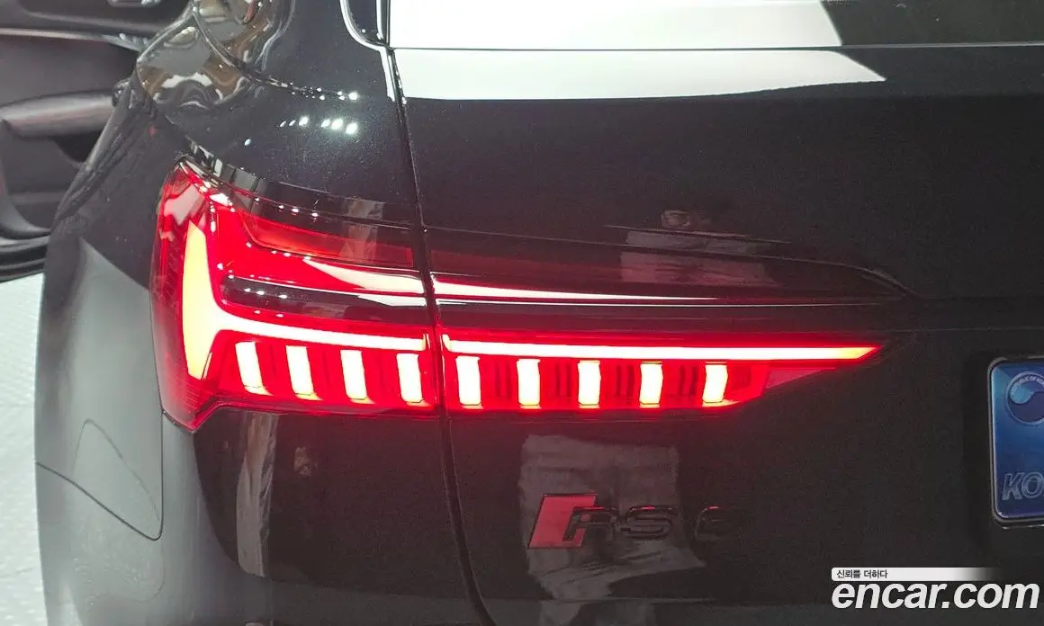 Audi RS6 2025 4.0 автомат (гидро), фото 9