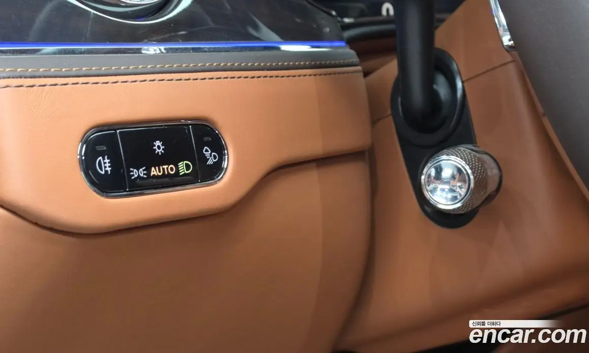 Bentley Flying Spur 2023 4.0 автомат (гидро), фото 28 Bentley Flying Spur 2023 4.0 автомат (гидро), фото 28