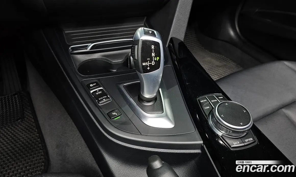 BMW 3 серия 2018 2.0 автомат (гидро), фото 12